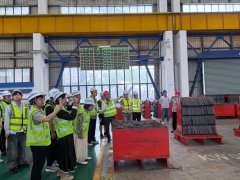 <b>用所学AI东西赋能学生就业</b>